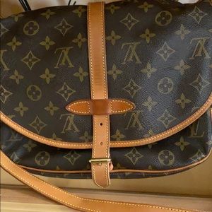 COPY - LOUIS VUITTON MONOGRAM SAUMUR 30 CROSSBODY…